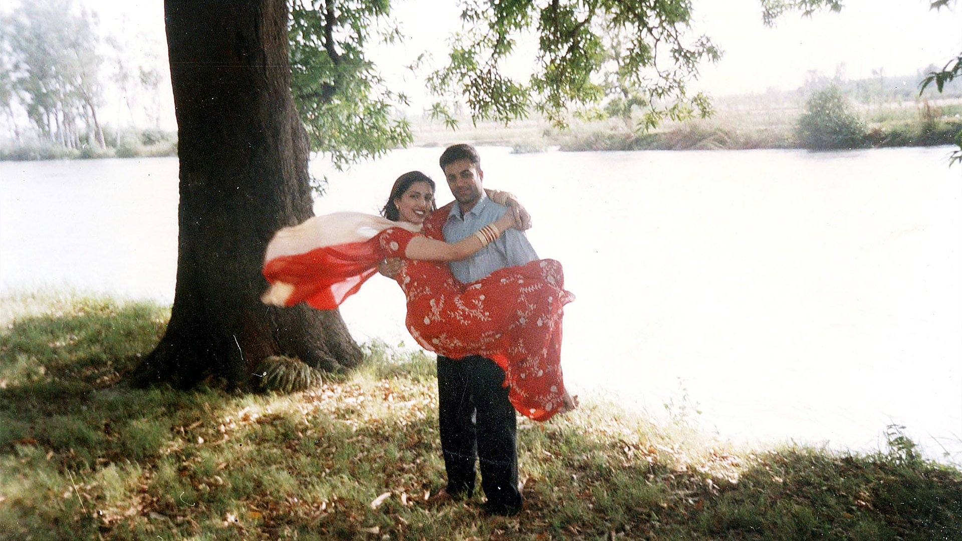 印度13岁少女惨遭杀害,2014印度两女孩被杀