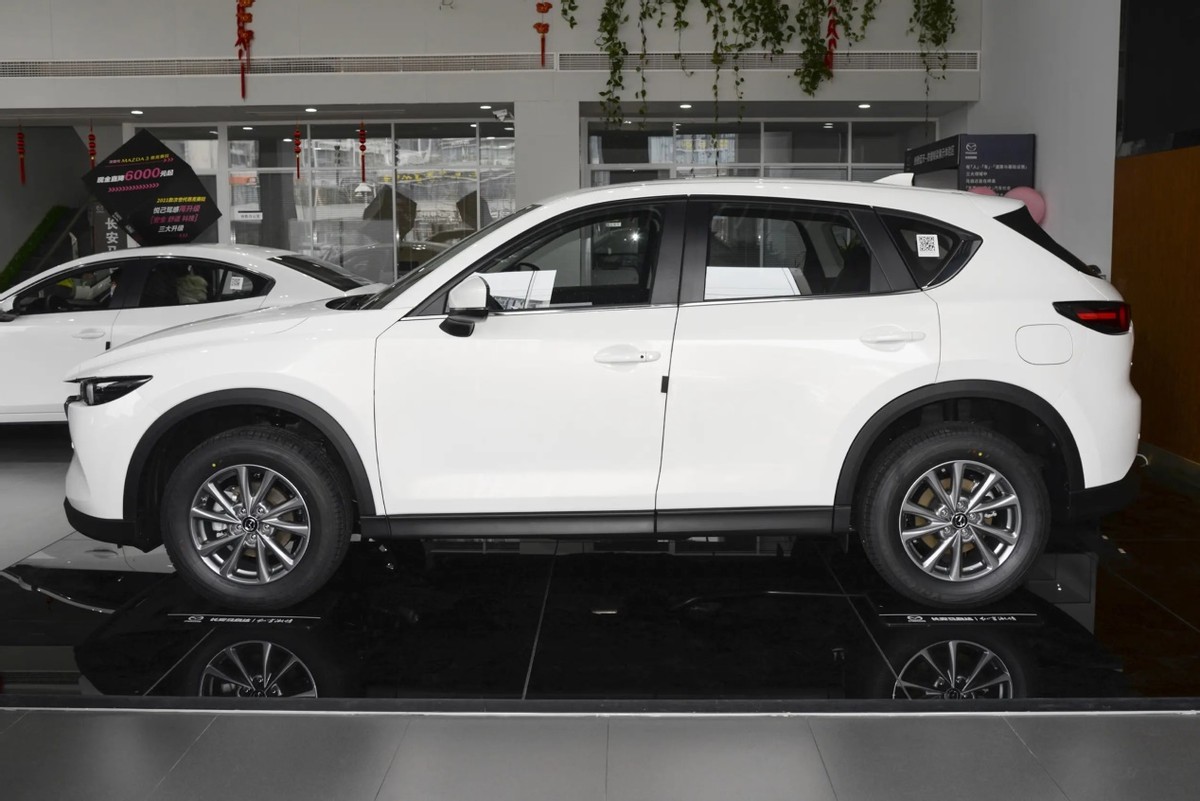 下一代马自达cx-5最新消息,马自达cx-5与cx-4哪个操控好