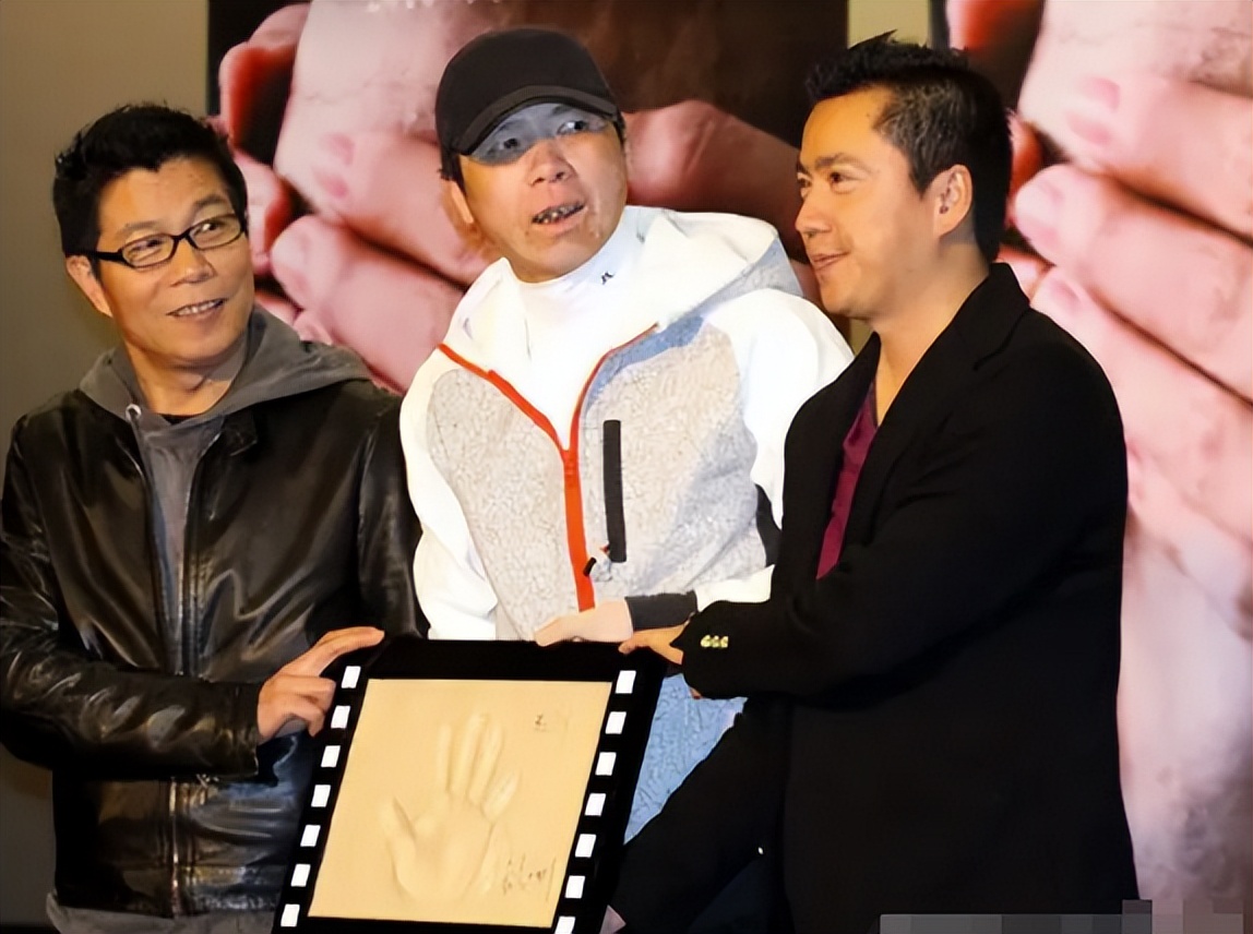 华谊兄弟风雨飘摇,华谊兄弟为什么会亏损