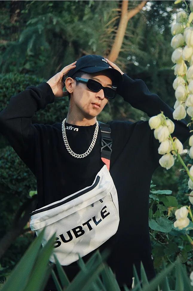 情人节送什么给女朋友创意礼物,比较实用的情人节礼物送女朋友