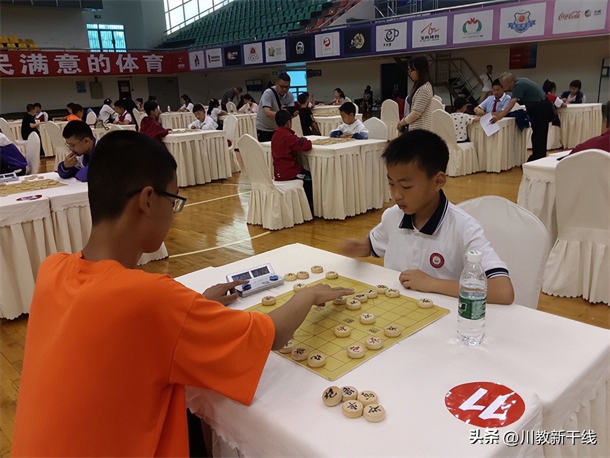 德阳罗江深雪堂初中15级图片,罗江深雪堂运动会