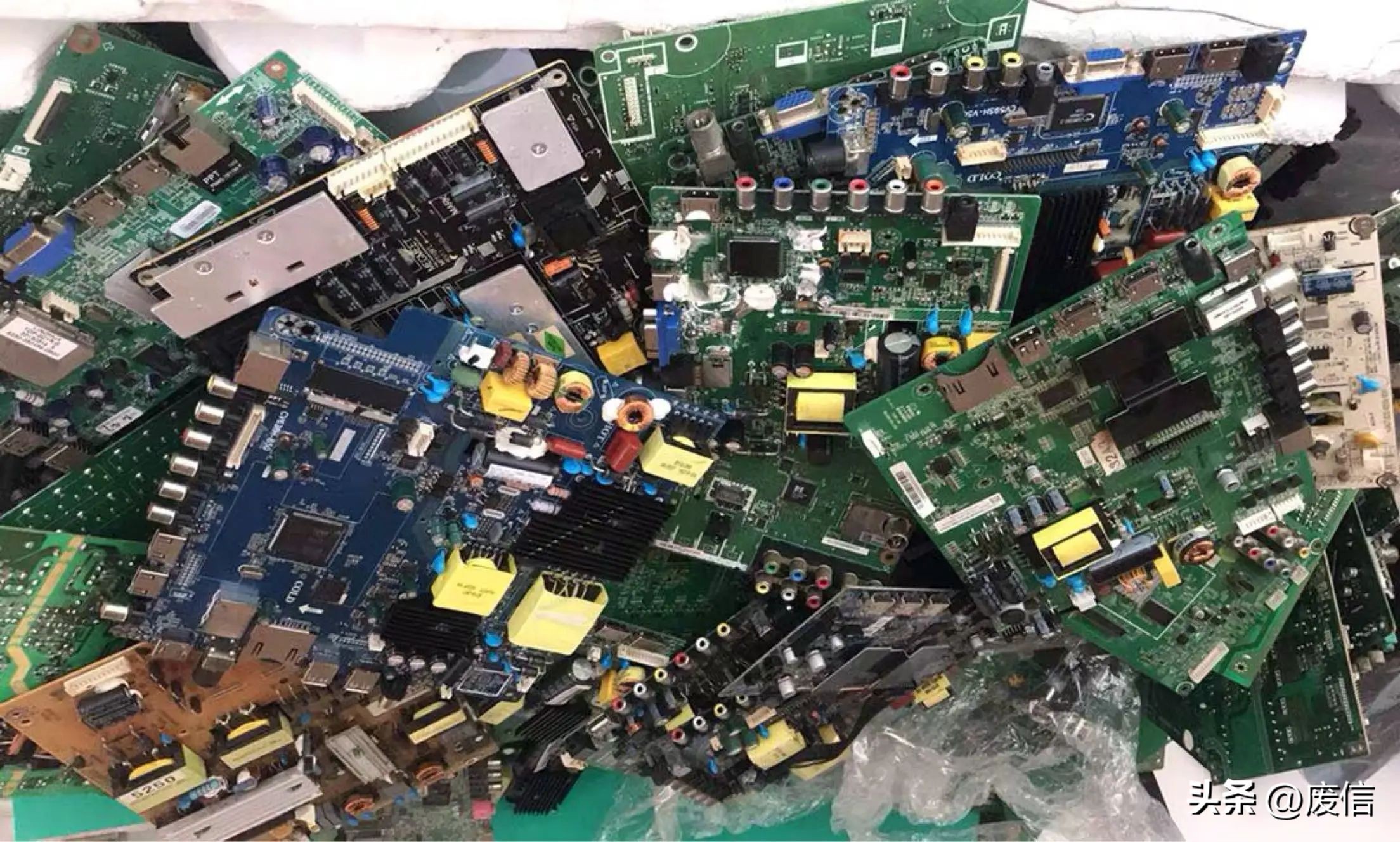 做废品回收什么最赚钱,乡镇回收哪些废品赚钱