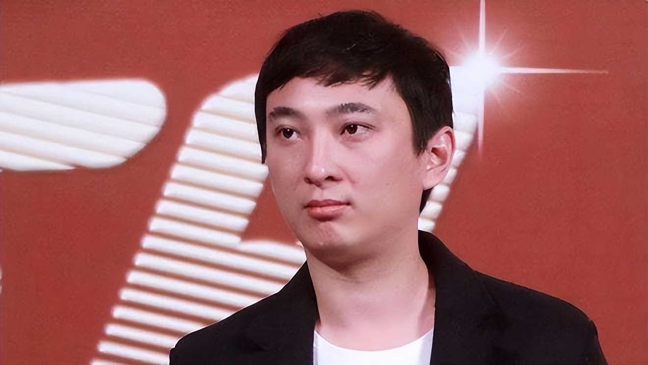 王健林之子王思聪现在的情况如何,王健林债务危机全过程