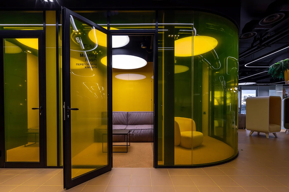 趣味纷呈教育平台Academy2.0基辅办公场所设计欣赏