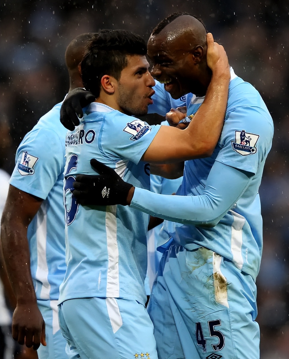 巴洛特利工资多少钱,巴洛特利历年年薪