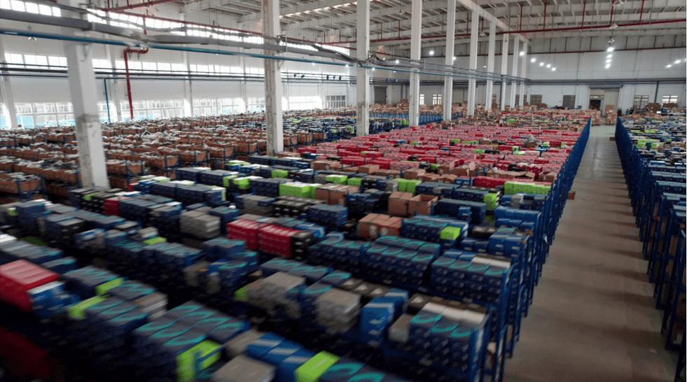 阿迪达斯牵手好衣库超品日，预计今年私域销售目标1个亿