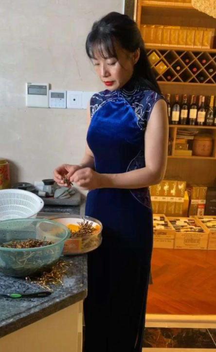 cici888与赌王三太啥关系,cici888是赌王三太的侄女吗