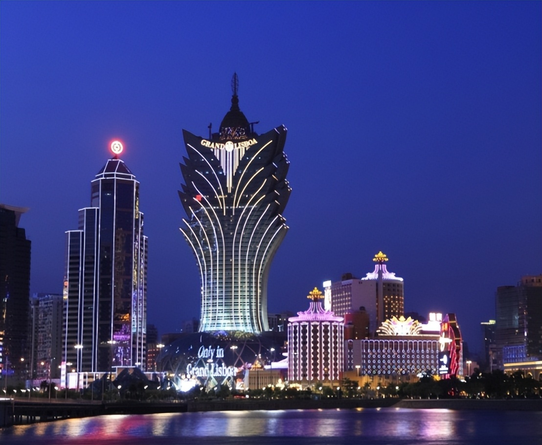 港澳明明是中国领土，大陆人过去为何还得办签证？为何只能待7天