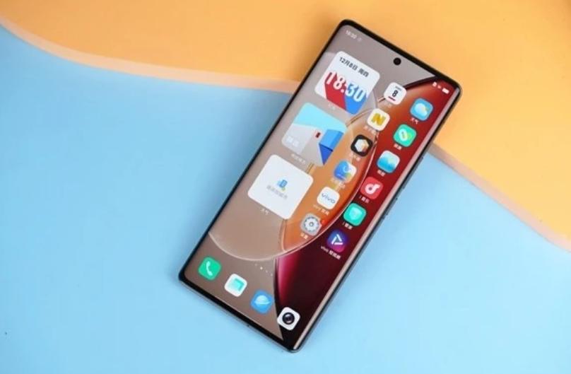 诺基亚5230重制版,诺基亚5230发布价格