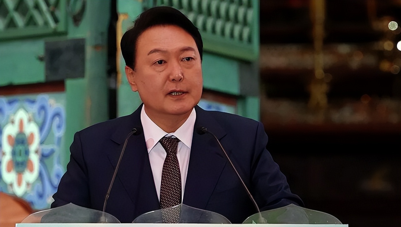 尹锡悦重启萨德，韩国人很焦虑，拒绝当驻韩美军炮灰，成民间共识