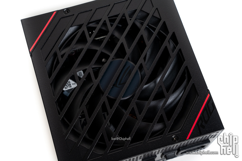 华硕tufgaminggt502弹药库白色,华硕gt502机箱黑橙搭配