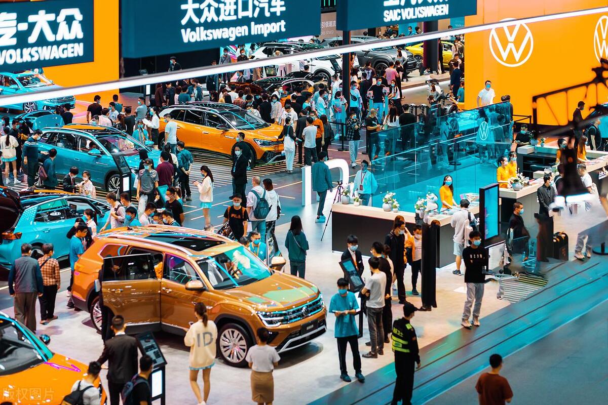 车展买车比4s店便宜多少,车展买车要比4s店便宜吗