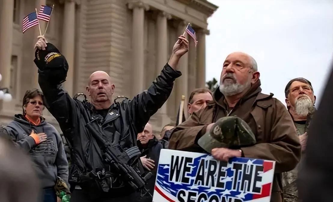 美国开放派和保守派,了解美国真正的自由