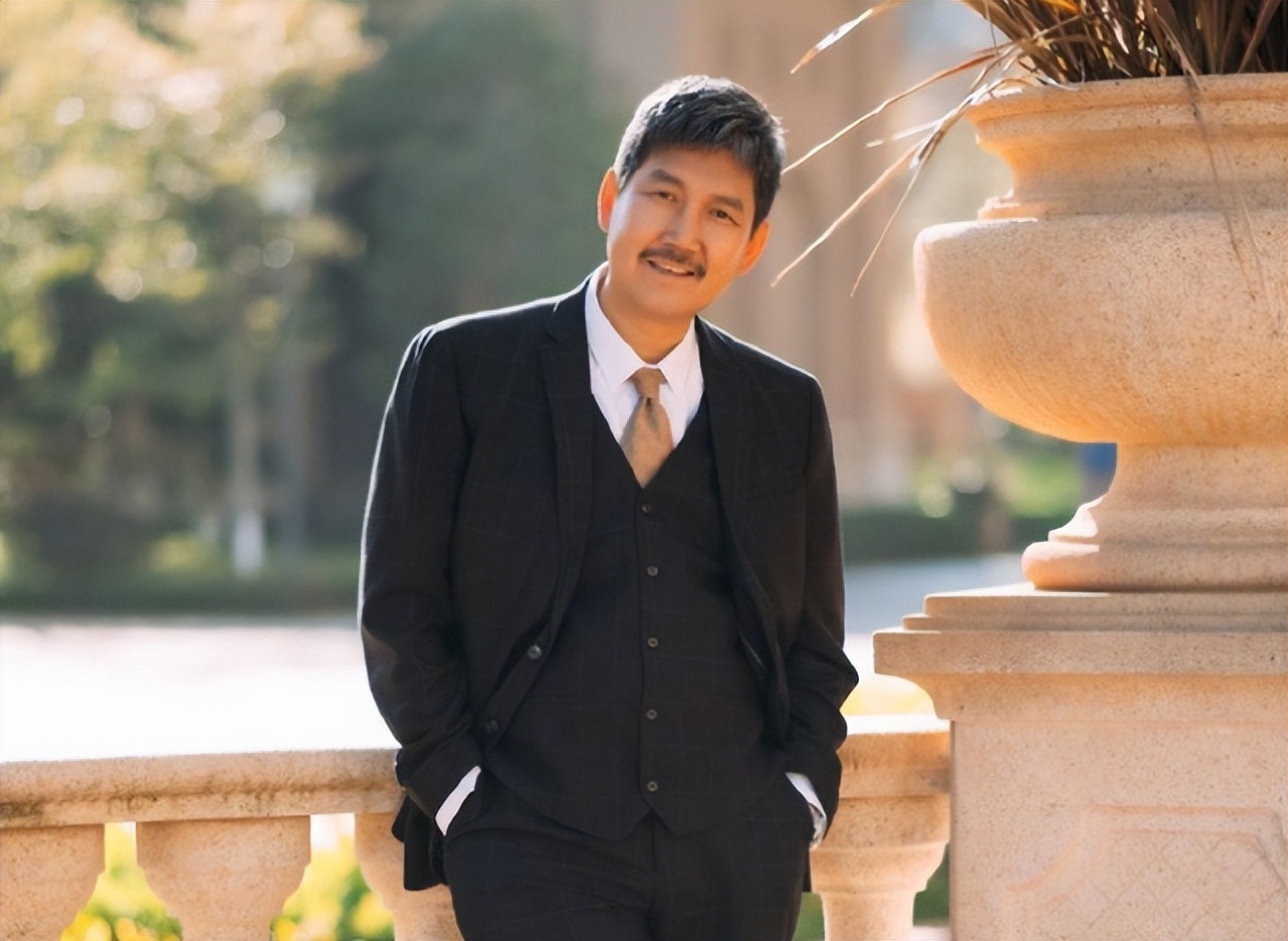 盘点疫情中逝去的名人,纪念1985至2018去世的明星