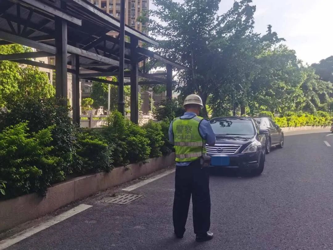 普宁市交警二中队,揭阳交警市区二大队一中队