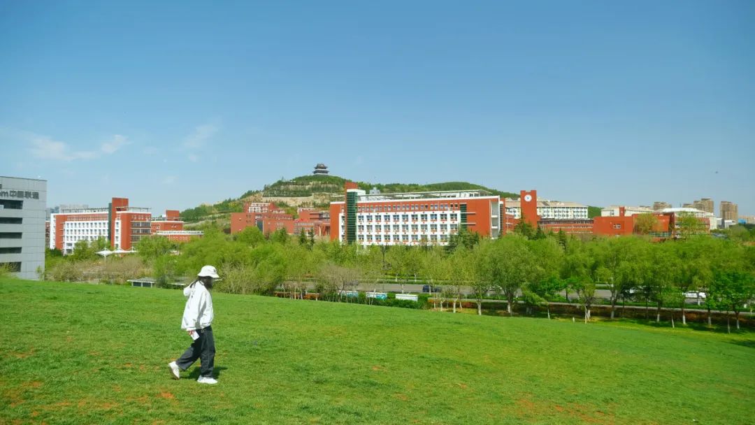 济南适合自由行的地方,去济南必去的三个地方