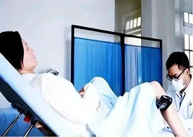 浙江一女子做阴超遇到男医生，事后：他摸我下面!