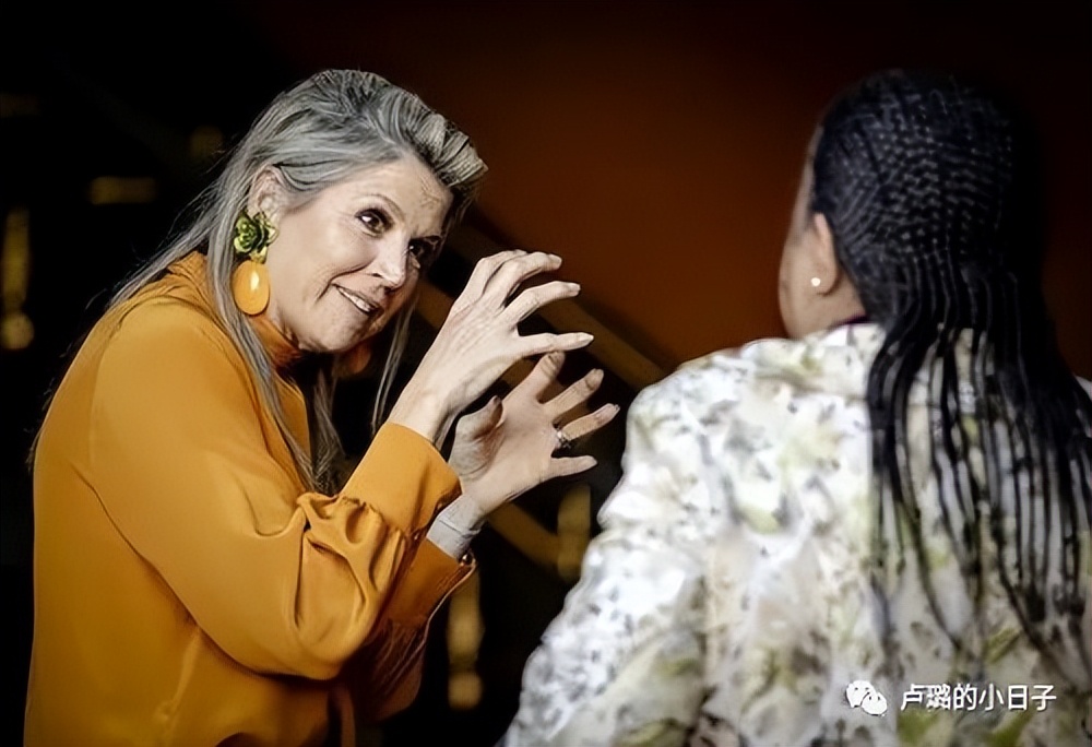 一对耳环价值36万,一对耳环一百万