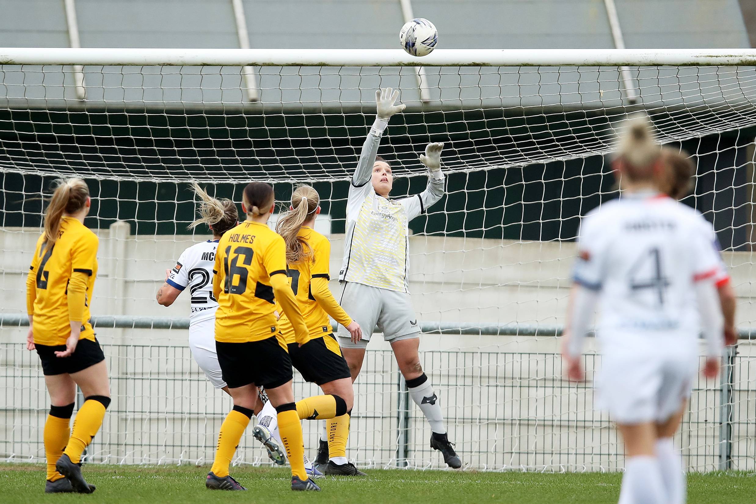 狼队足球历史,狼队女足