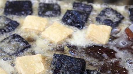 创业做豆腐一年收入10多万,农村小伙卖豆腐年收入78万