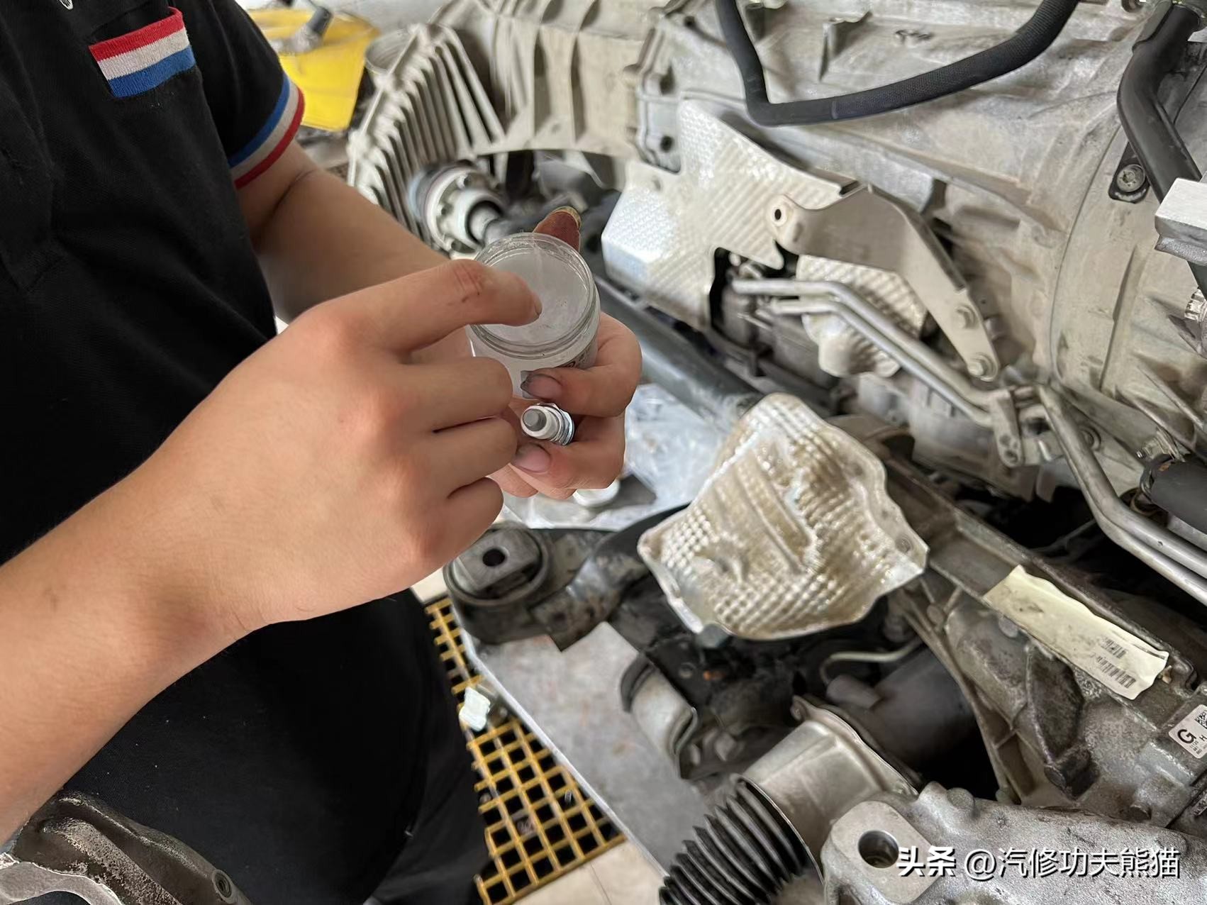 不坑穷人的好车视频,19款奥迪q73.0t烧机油大修全过程