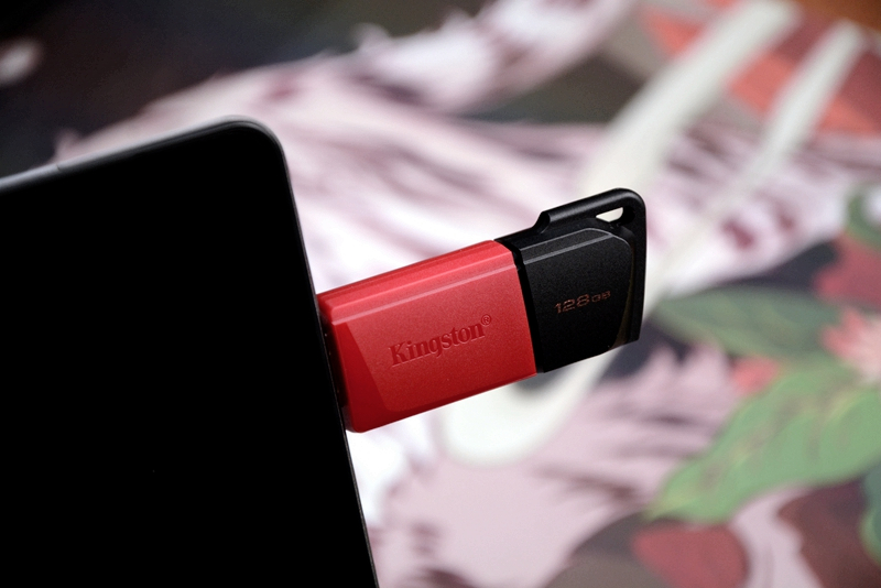 金士顿dtx系列u盘为什么那么贵,金士顿dtxm读写速度是不是假的