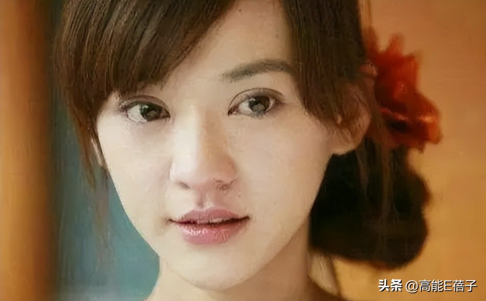 台湾艺人整形记：削骨换脸小场面，嫁给医师保修终身