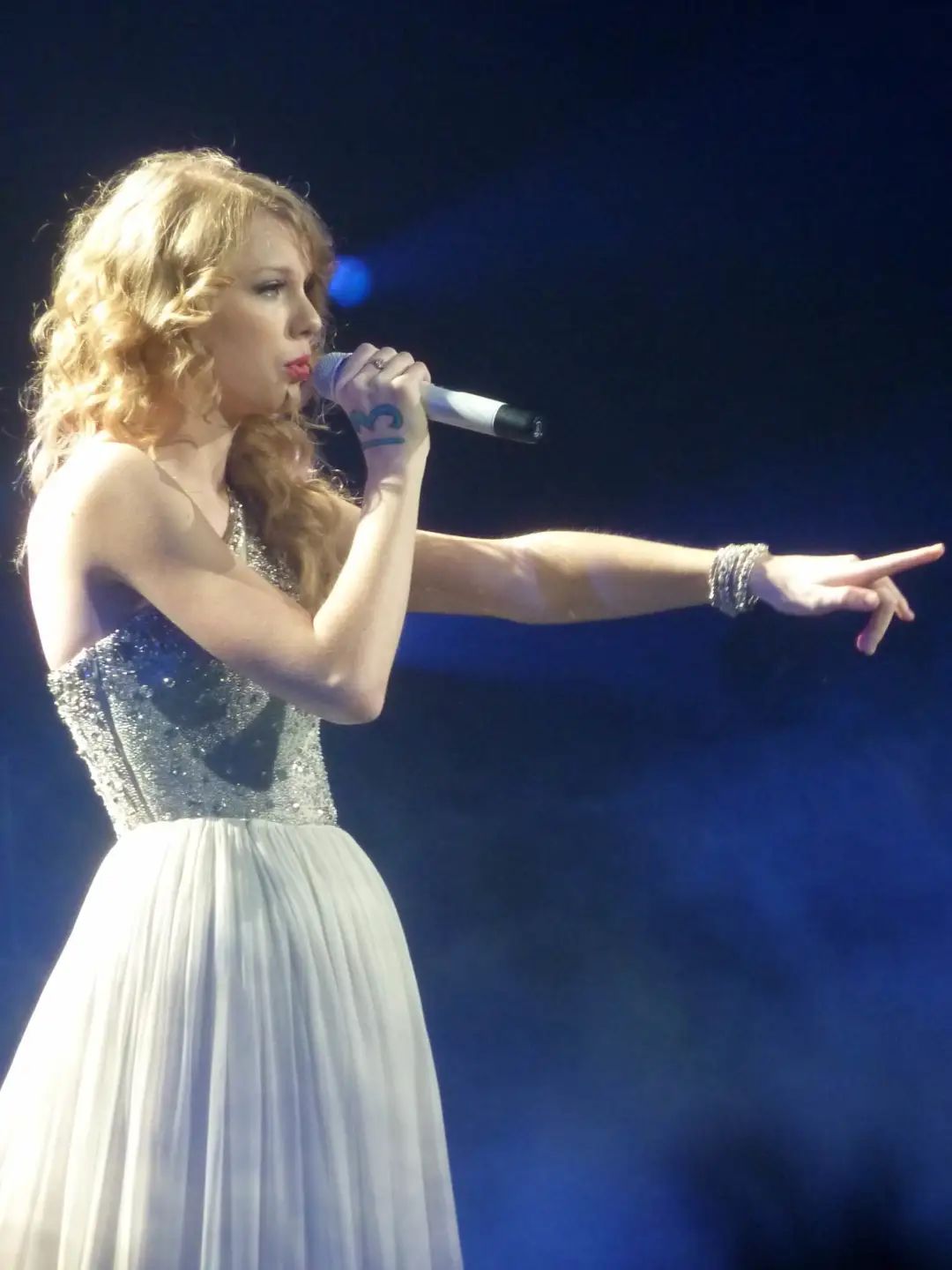 十几年了，我们对泰勒·斯威夫特有多少误解？