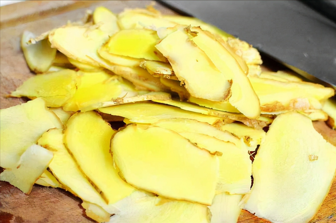 苹果红枣枸杞生姜煮水有什么功效,苹果山楂大枣生姜一起煮能减肥吗