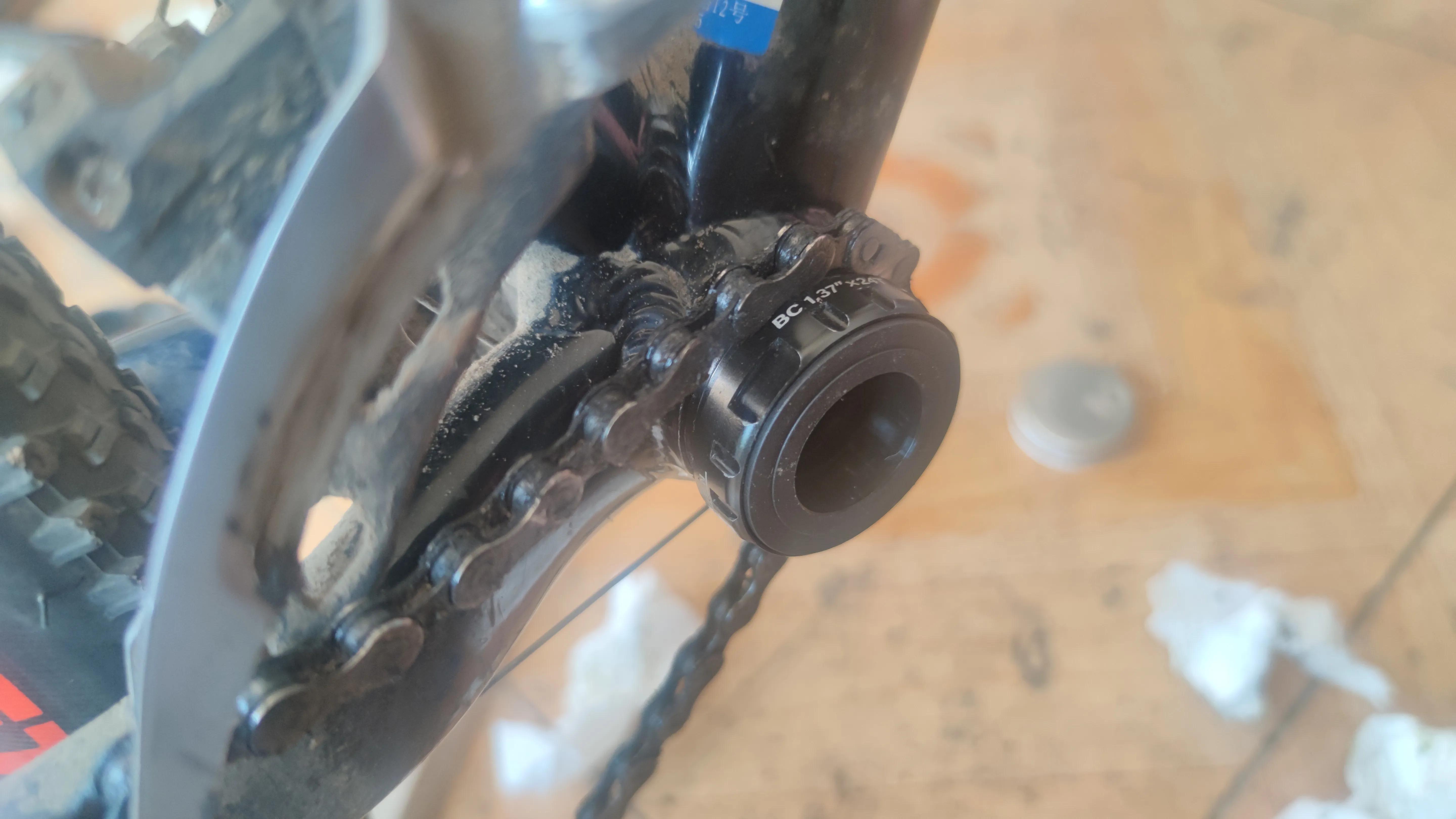 山地车中空中轴轴承,山地车中空中轴拆卸视频