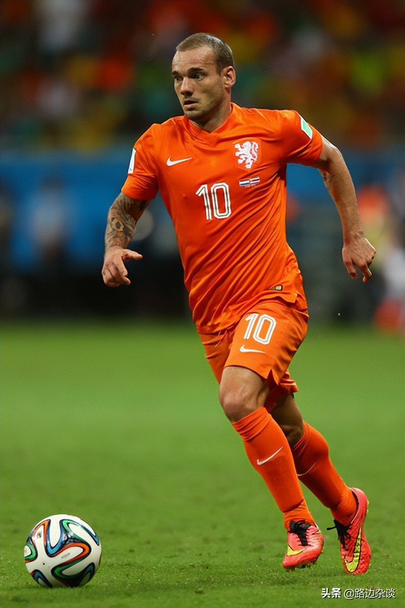 2016年荷兰足球队阵容,荷兰最巅峰世界杯阵容