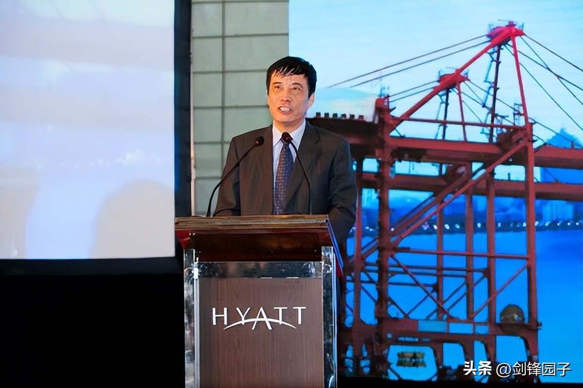 陈戌源肠子悔青：该“功德圆满”安享晚年，却踏进足协这“酱缸”