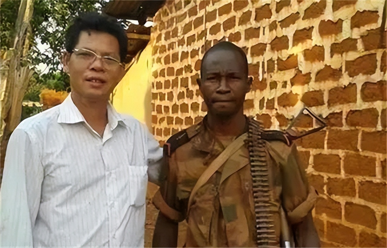 广西“上林帮”非洲淘金：枪战、瘟疫是常事，有人资产暴涨一个亿