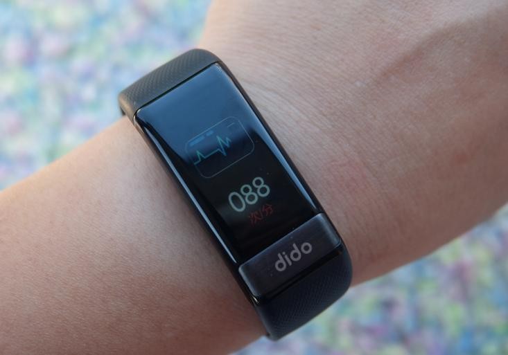 didoe39s手表测血压准吗,智能手环测心率测血压推荐