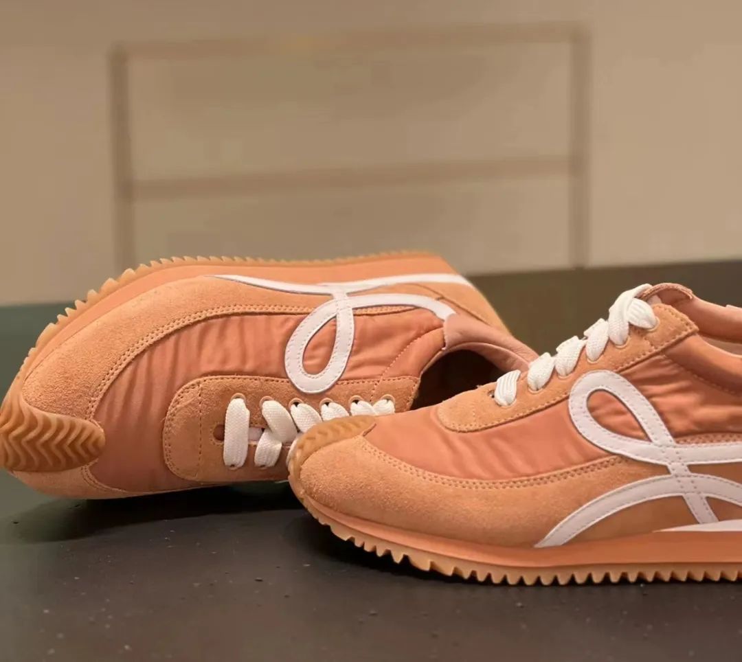 美拉德风格鞋,美拉德鞋是什么颜色