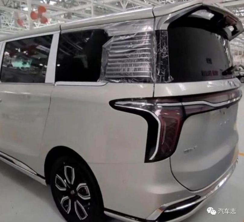 红旗商务mpvhm9低配,红旗全新mpv或将名为q9定位高端