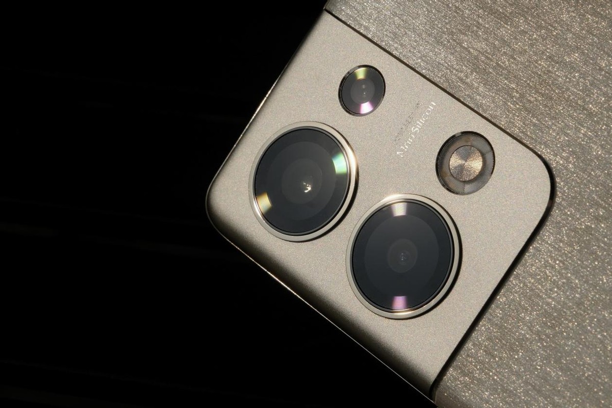 30608g和306012g对比16g,6g8g12g16g运行内存有什么区别