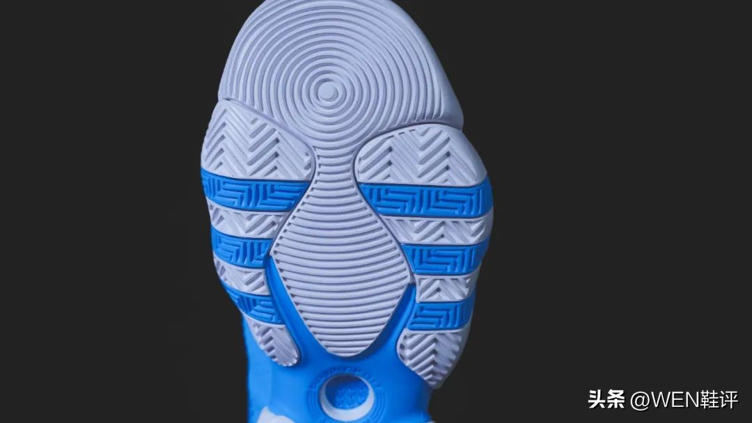 阿迪达斯primeknit篮球鞋,primeknit篮球鞋