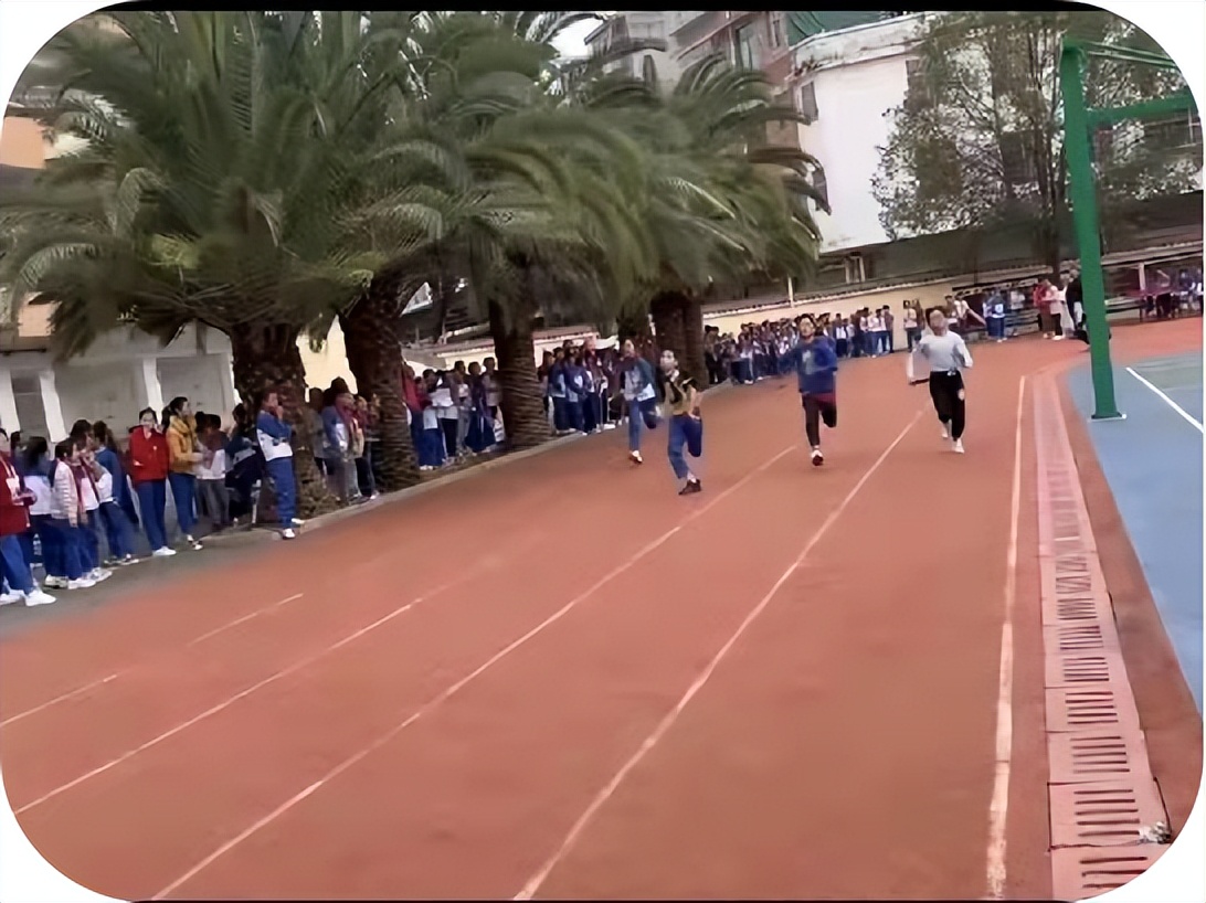 南康赤土民族小学,南康区赤土民族中心小学六年级