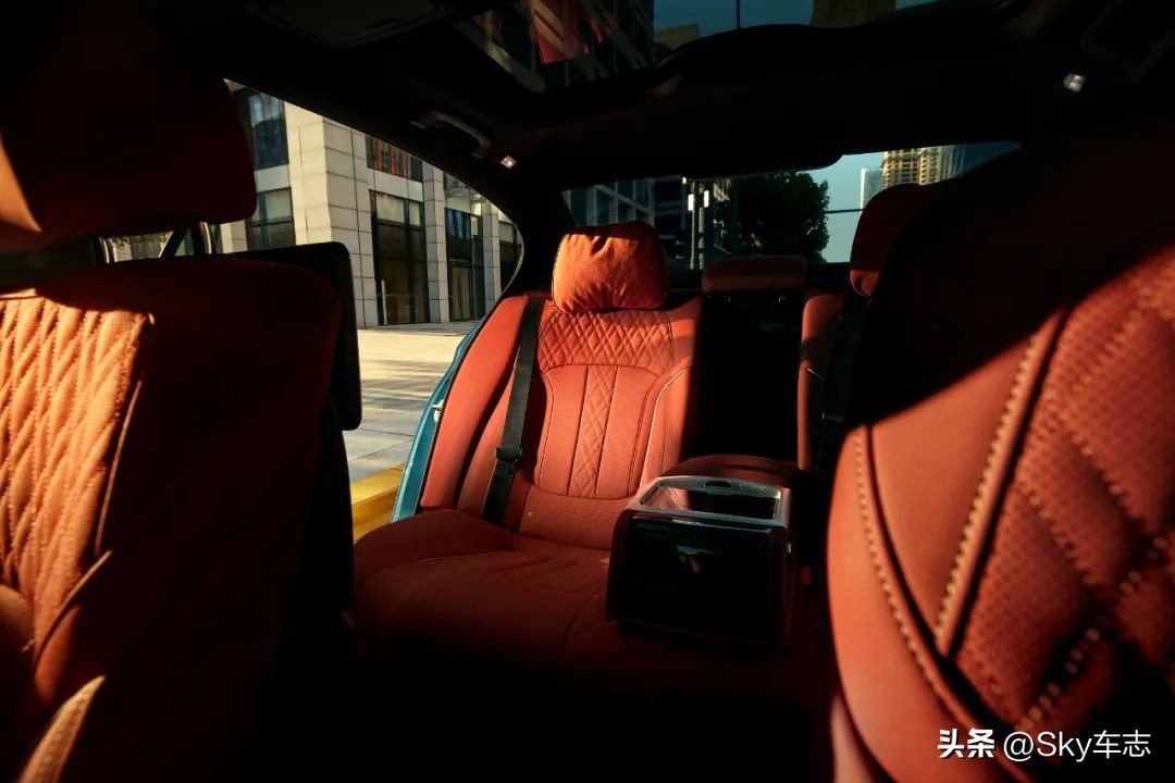 奔驰宝马用的都是仿皮吗,宝马新款为什么没有真皮