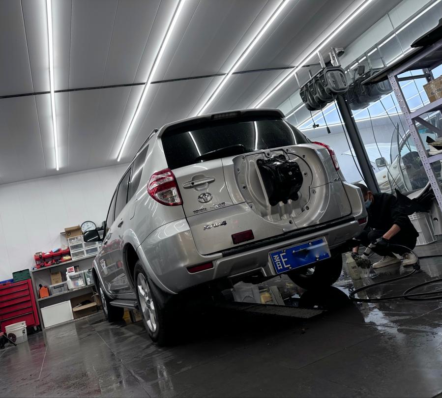 rav4旧款车怎么样,老款rav4翻修