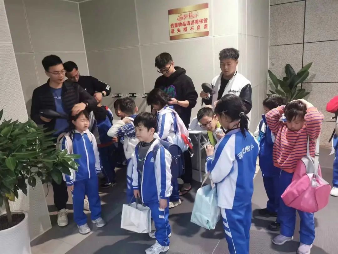 石室天府游泳馆,成都市高新区石室天府中学游泳馆