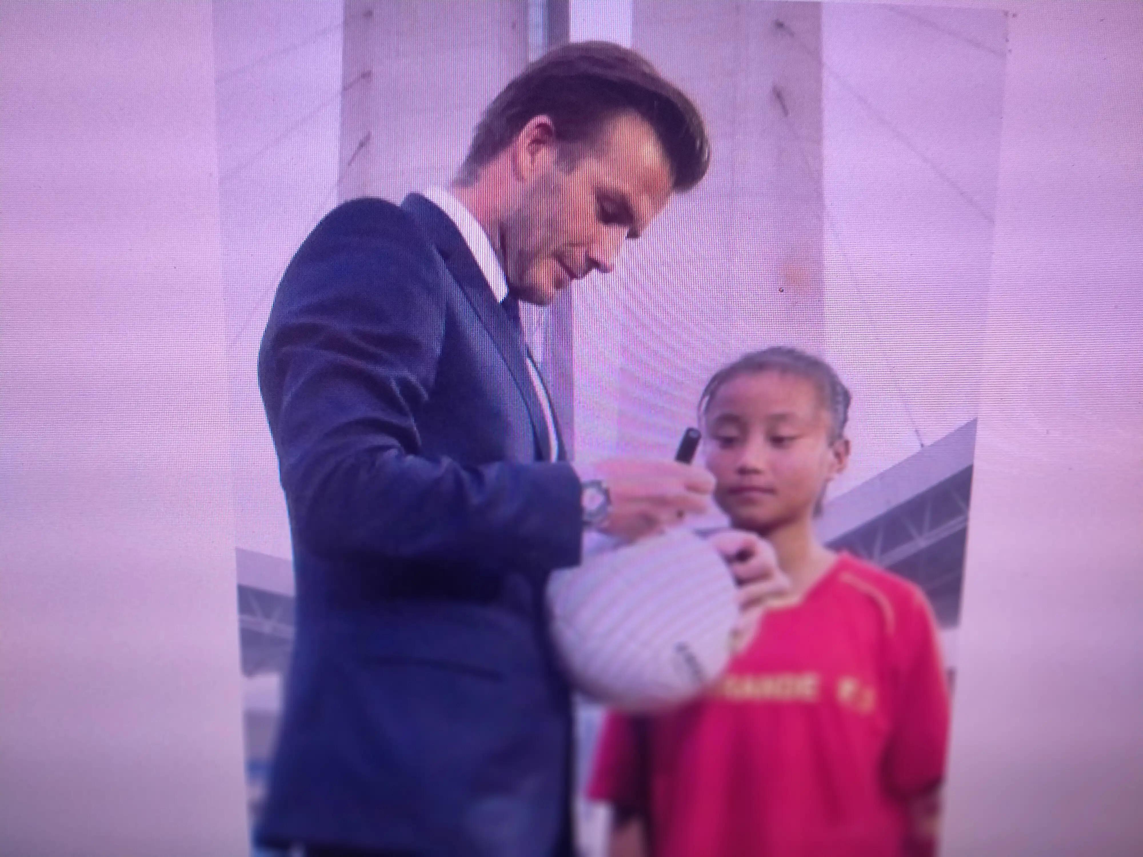 中国女足张琳艳恒大足校过人,中国女足张琳艳头球慢放