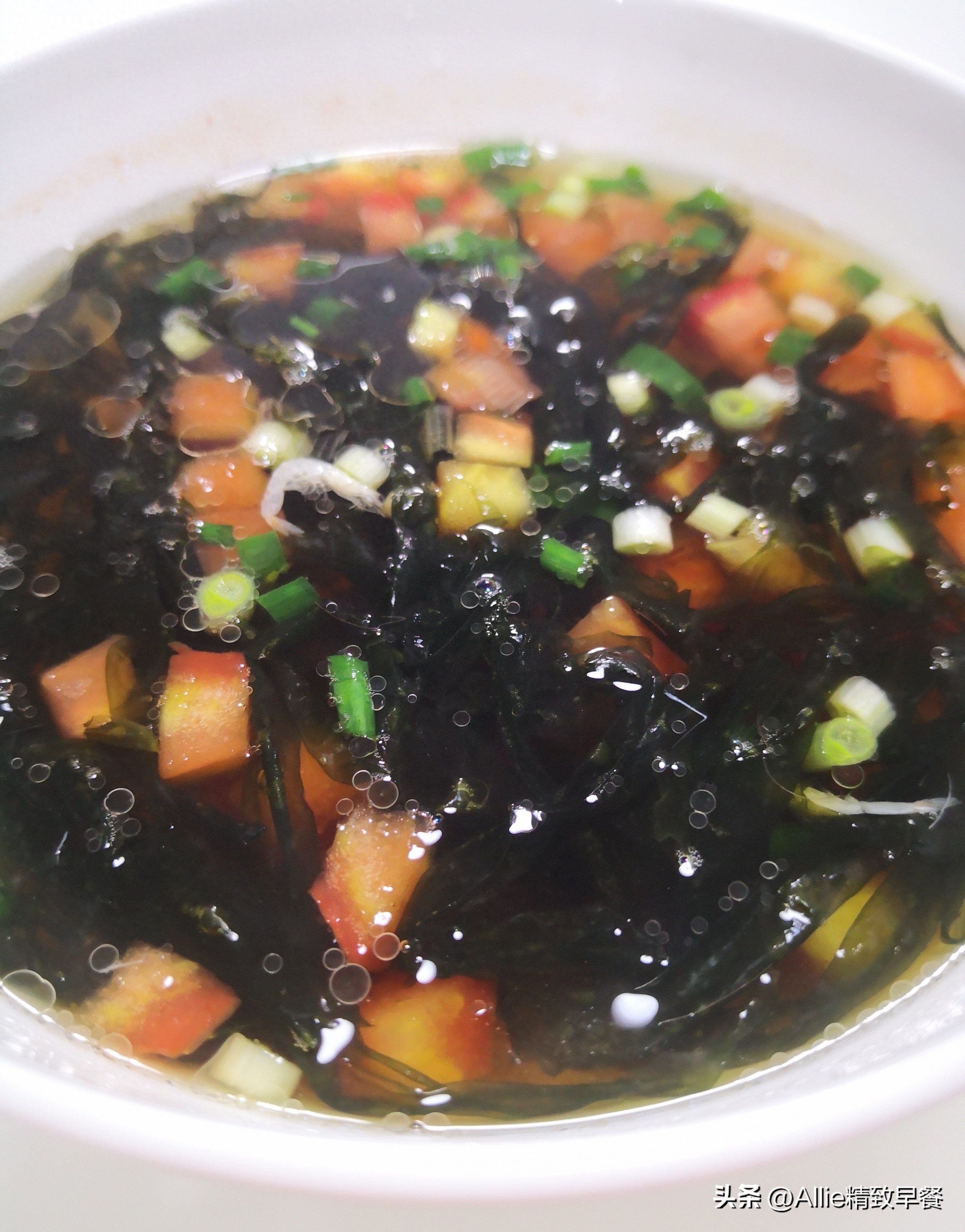 馄饨皮加什么添加剂最好,买的馄饨皮里面有添加剂吗