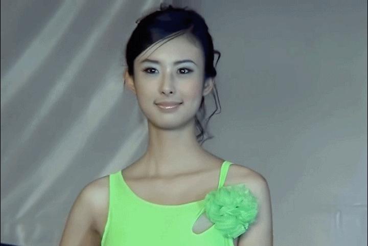 被前任一渣再渣，私密照两次外泄，车模*兽兽**看男人的眼光太差了