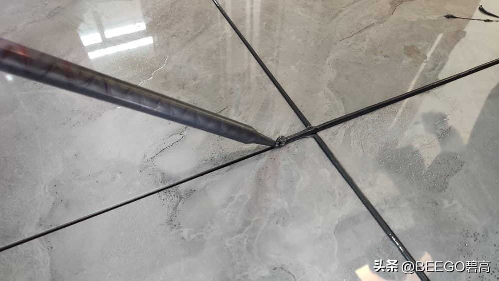 搭配瓷砖最好的几种美缝剂,瓷砖做美缝用什么美缝剂比较好