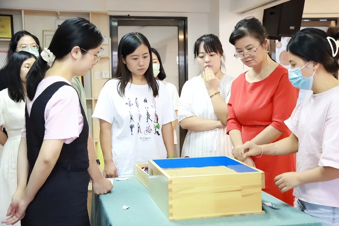 自性与超越——沙盘游戏治疗连续培训第二阶顺利结束