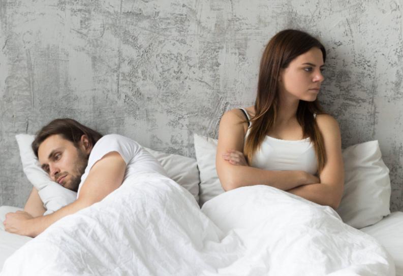 人体润滑剂，对女性伤害大还是对男性？能长期用吗？看完涨知识了