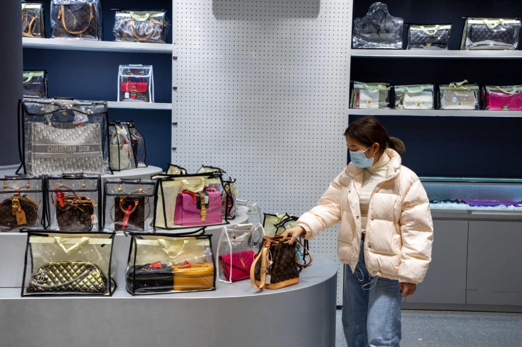 二手奢侈品包包挣钱吗,二手奢侈品包行业