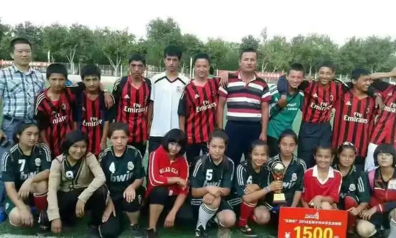 瓒崇悆濂冲缁村惥灏旀棌,瓒崇悆濂冲